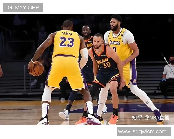 勇士与湖人下一场对决前瞻分析及球员状态全面解读